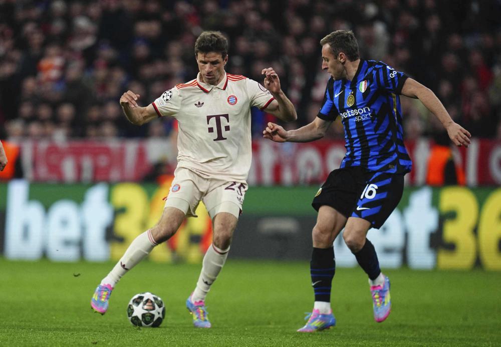 位足球教练 位足球教练