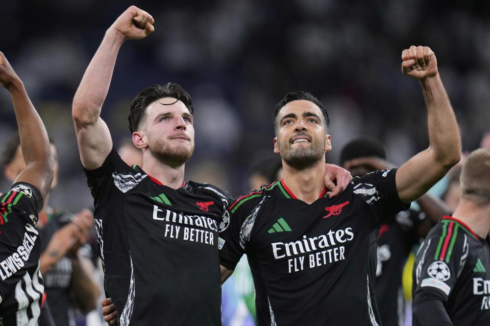 但他在篮板 但他在篮板